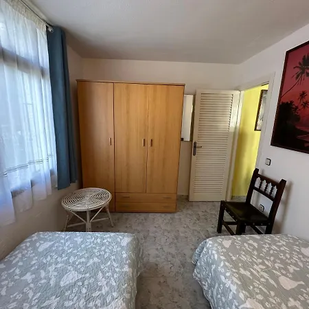 Apartmentos Eurohostal 1linea De Playa Fuentes
